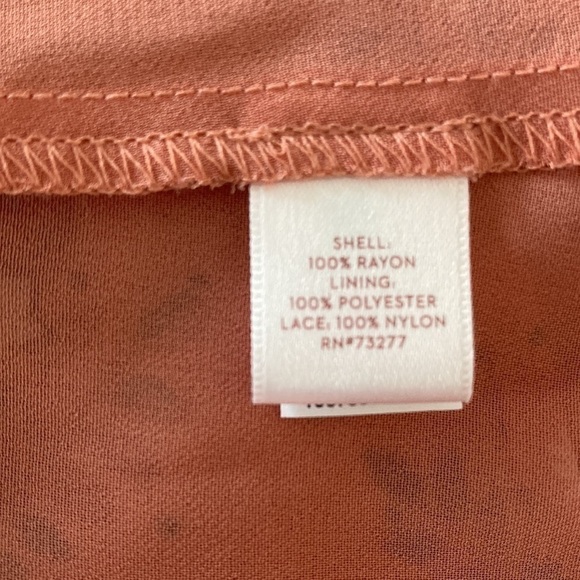 LC Lauren Conrad medium top floral bell sleeves lace v-neck - Picture 13 of 13